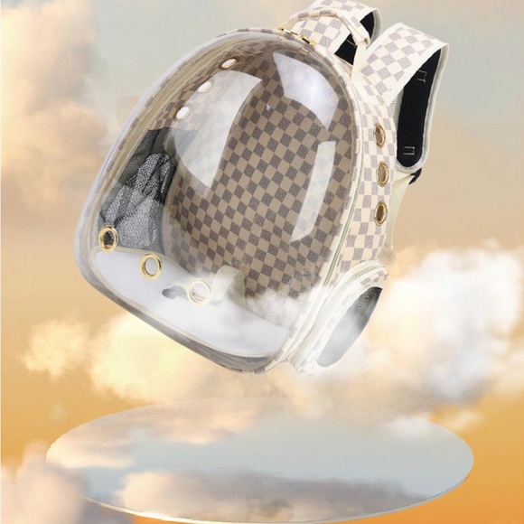 (Last 1)❣️Luxury design checker pet carrier bubble pet bag - Picture 9 of 10